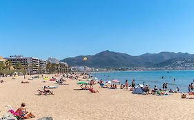 La Platja 3C Apto. Con Un Dormitorio, 200M Playa Y Plaza De Parking